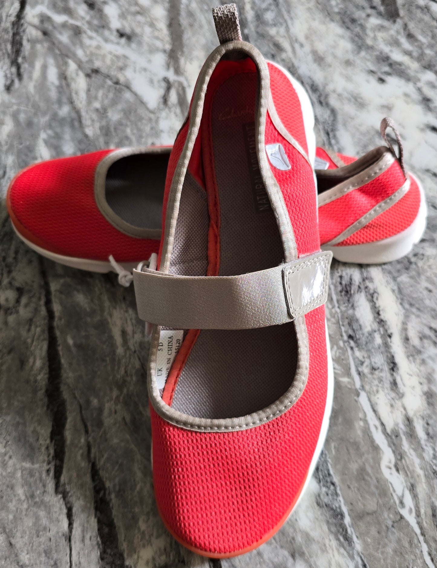 Clarks "Natural Movement" Ladies Shoes