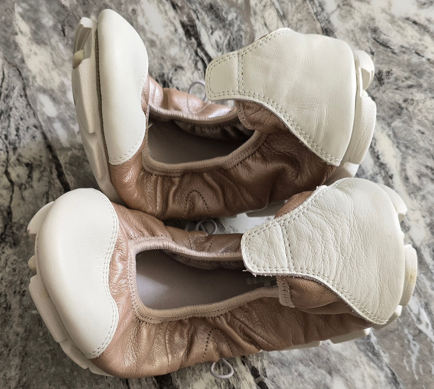 Clarks "Natural Movement" Ladies flexible Pumps