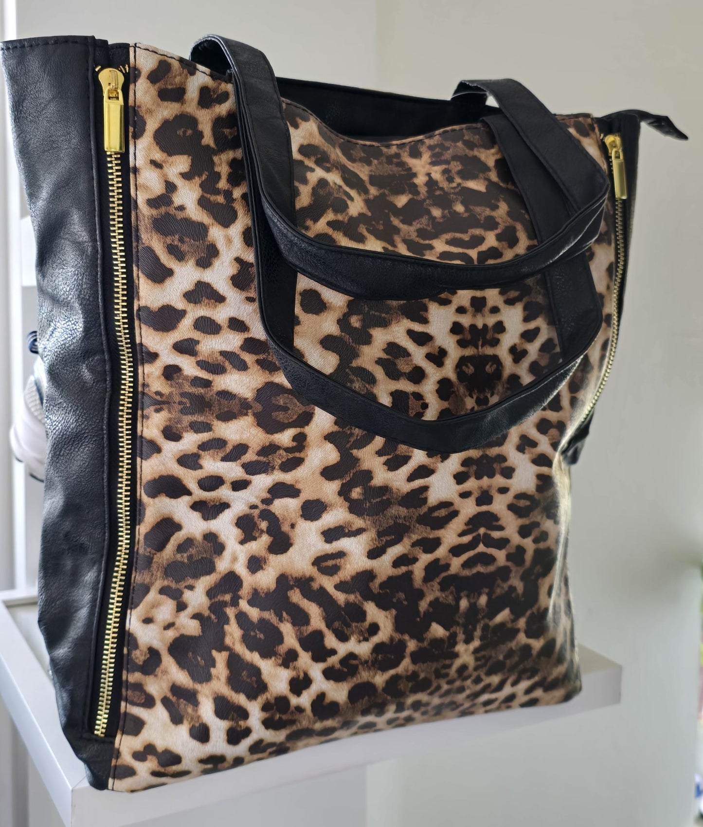 CLARKS LEOPARD PRINT WOMEN HANDBAG