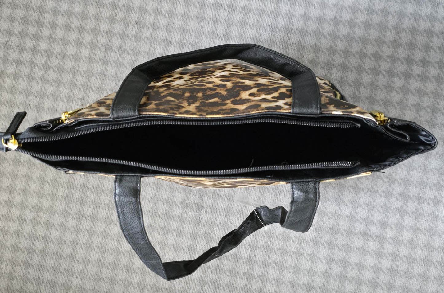 CLARKS LEOPARD PRINT WOMEN HANDBAG