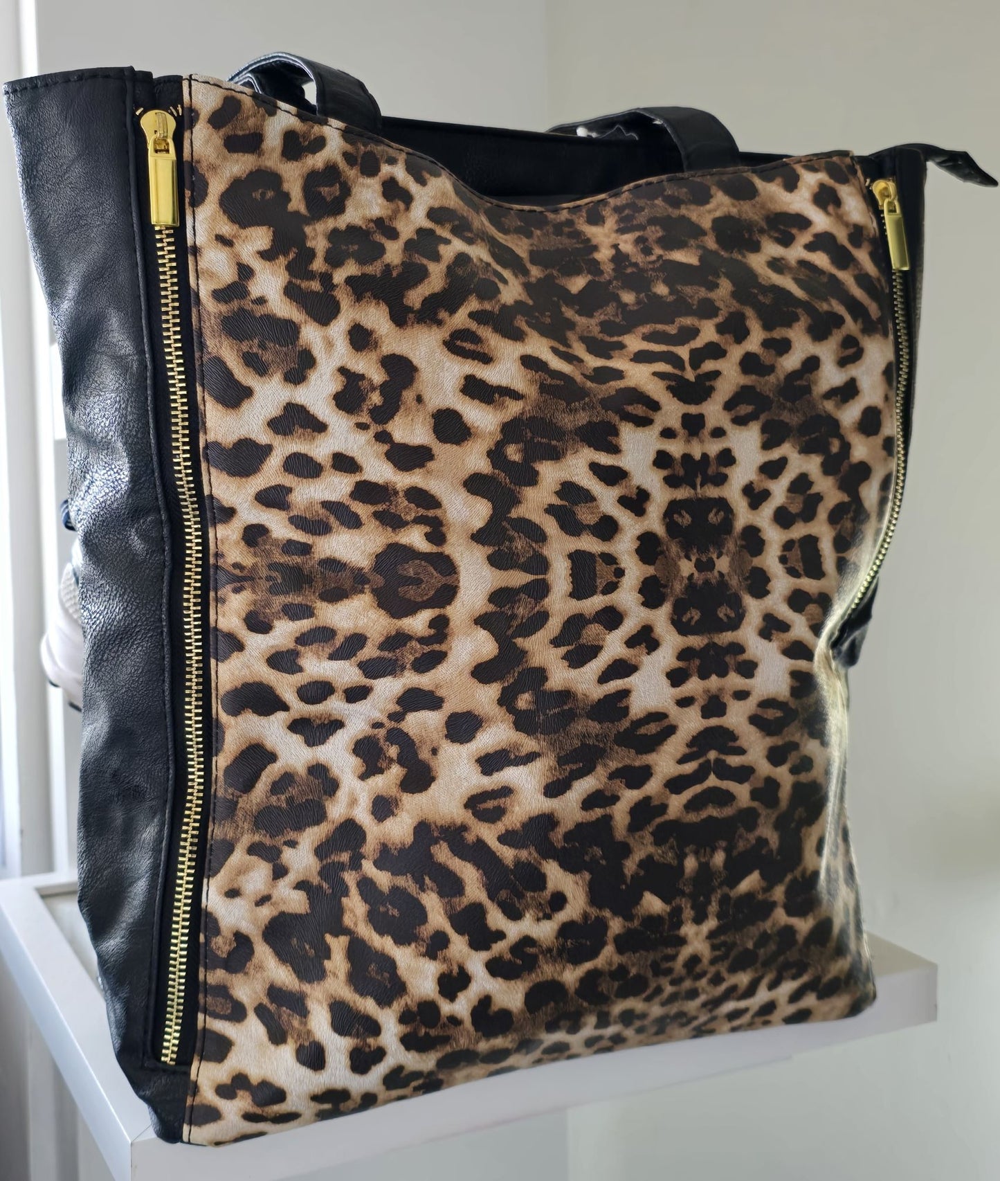 CLARKS LEOPARD PRINT WOMEN HANDBAG